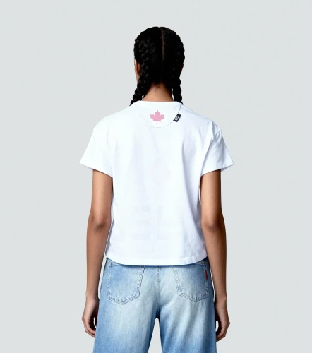 Akira T Shirt Regular Femenina GroggyBL