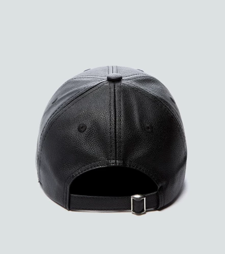 Gorra Para Mujer Unicolor Efecto Cuero Kendall DerekNG
