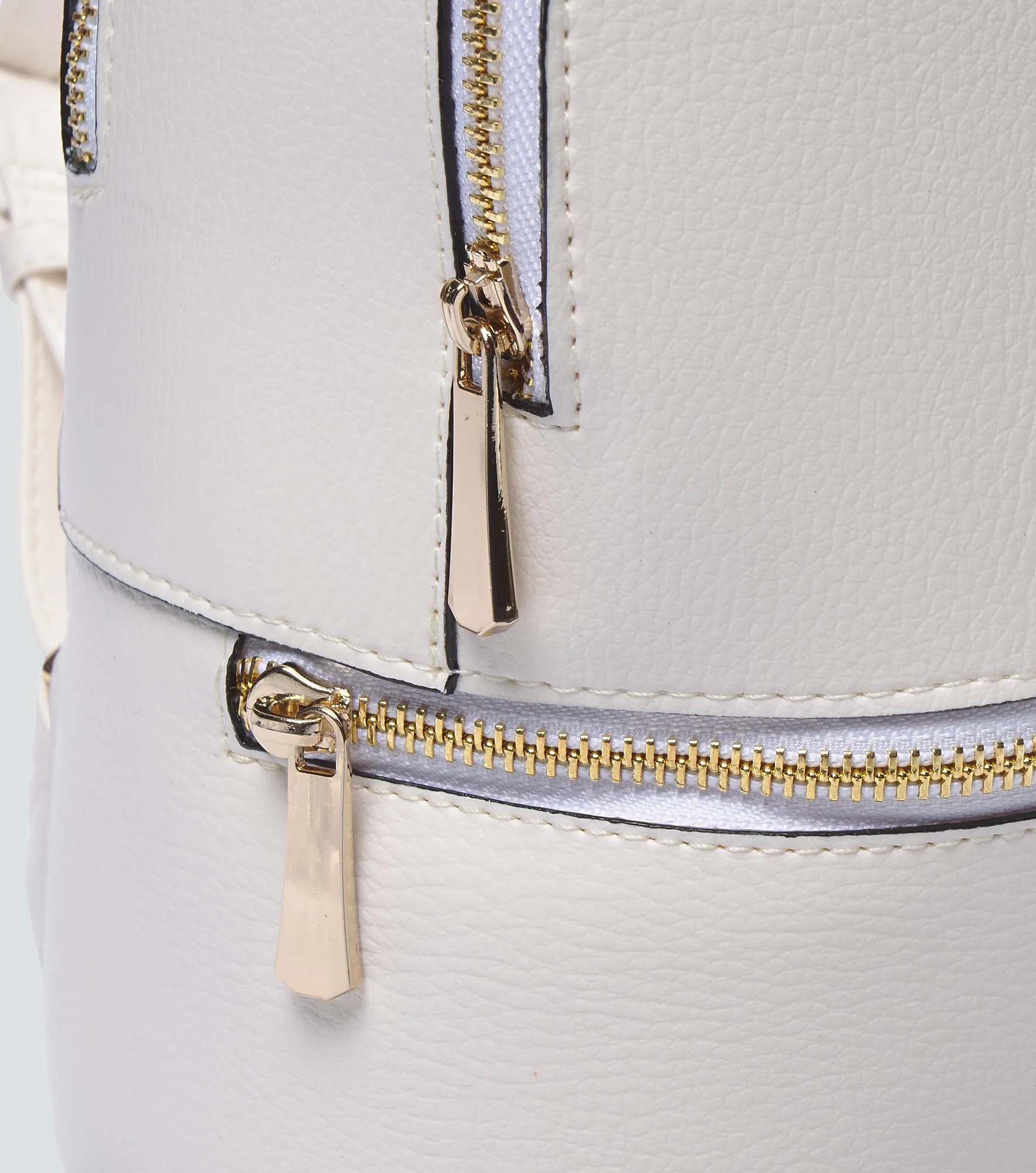 Bolso Tipo Morral Para Mujer Tyla Derek 837576 AR