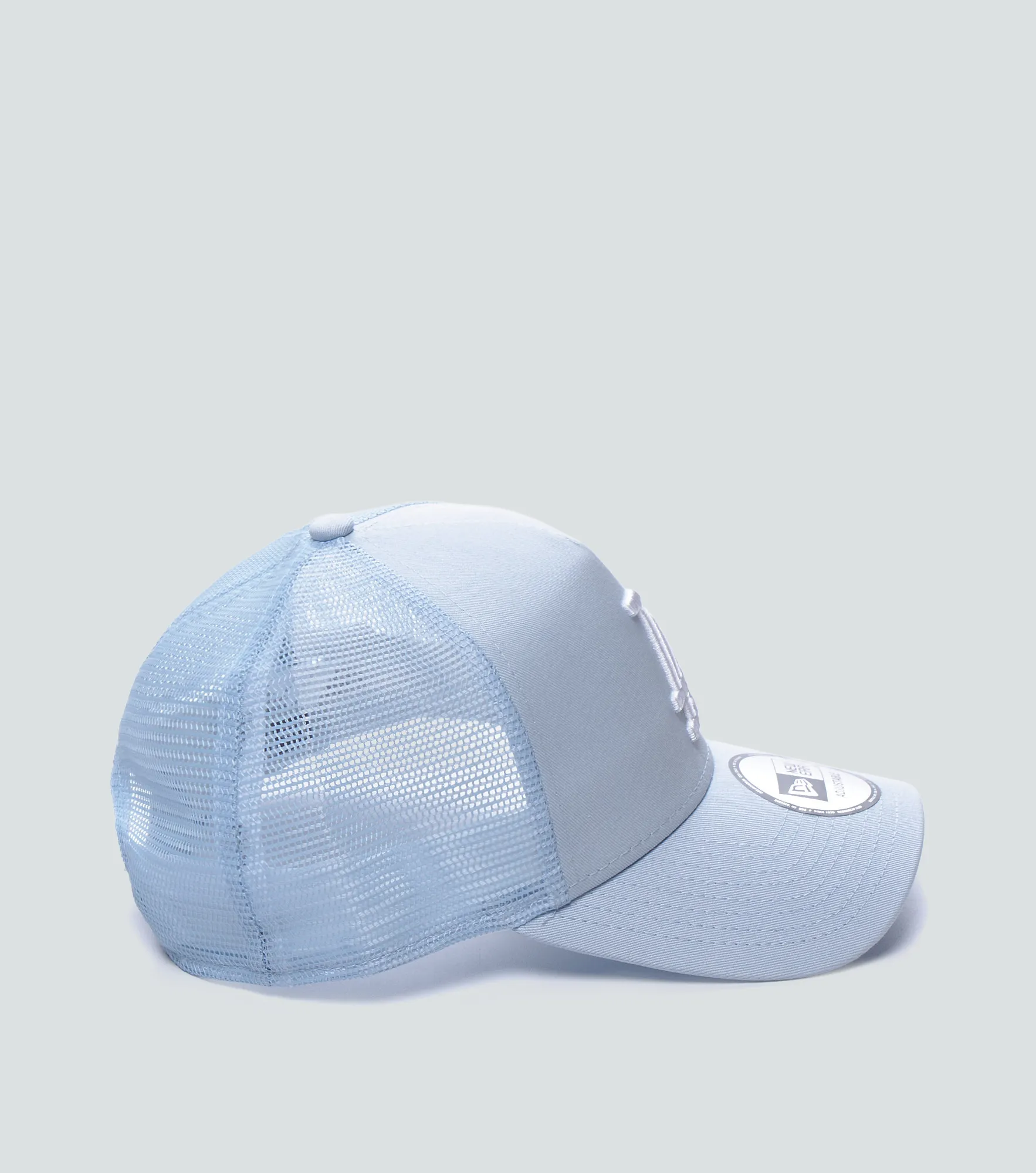 Gorra New Era League Ess Trucker Osfm 132351 AZ