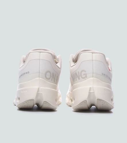 Tenis On Running Cloudsurfer NextCR