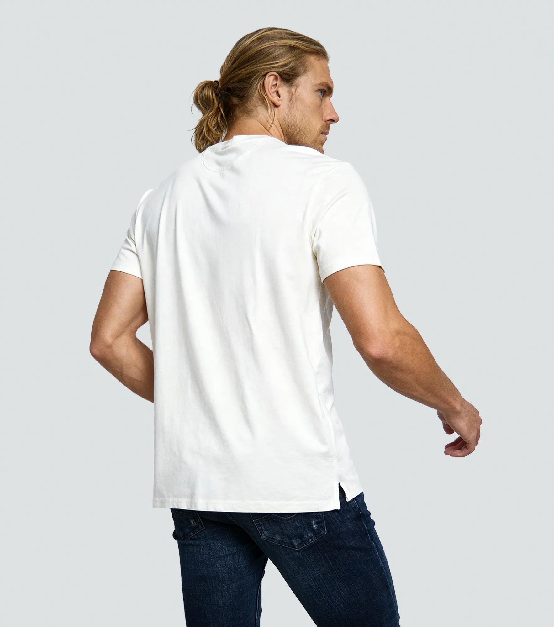 Camiseta Chevignon Maxi Graphic T Shirt 132178 CR