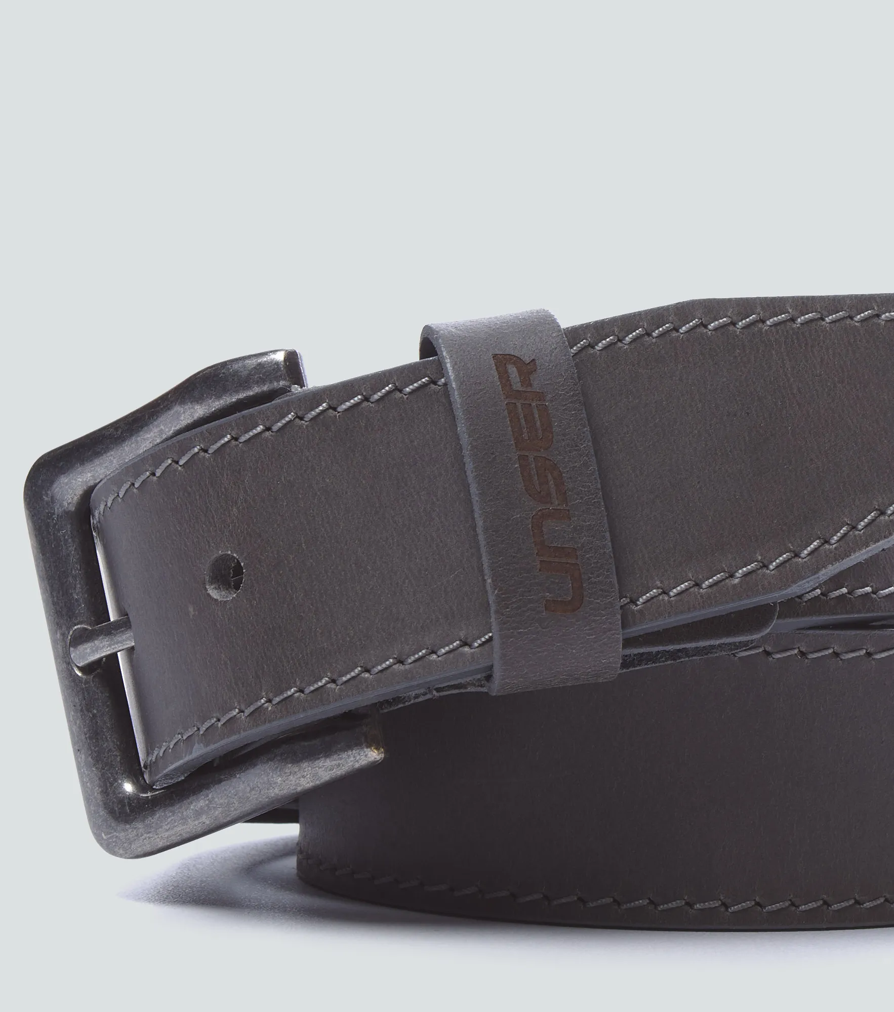 Jose Correa Unicolor Con Costuras Decorativas Unser 837098 GR