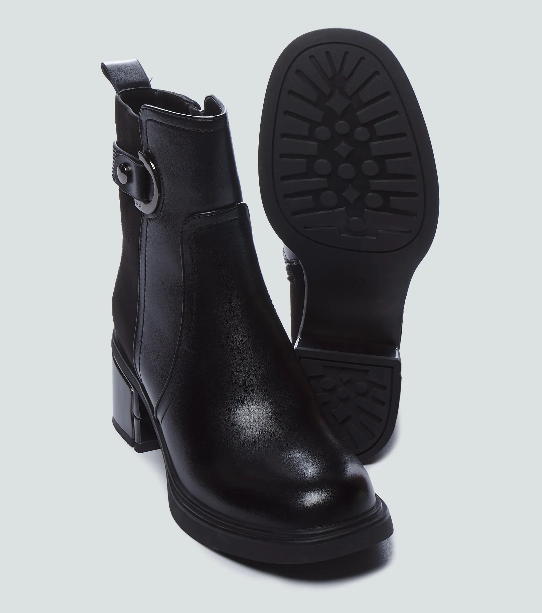 Bota Cana Media Unicolor Derek 832515 NG