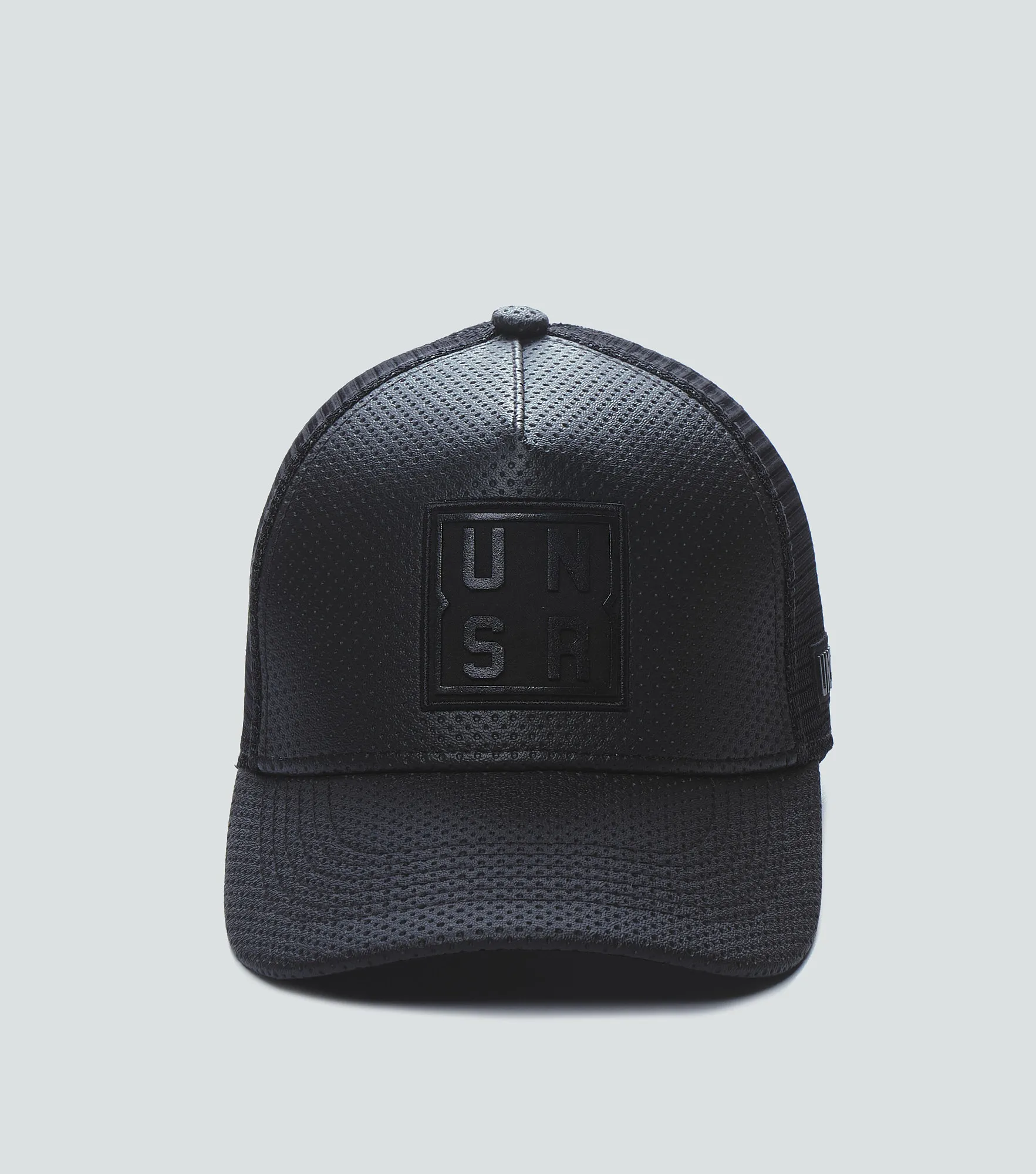 Dairon Gorra En Material Con Labrado Y Detalles Unser 837026 NG