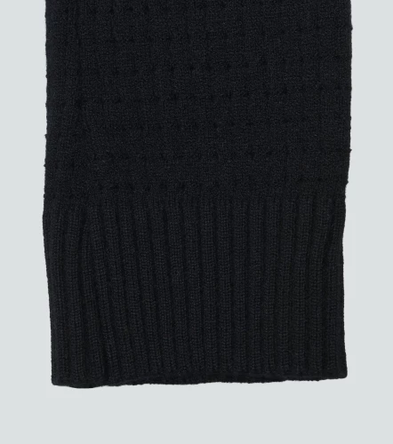 Monica Buzo Tejido Unicolor Cuello Alto UnserNG