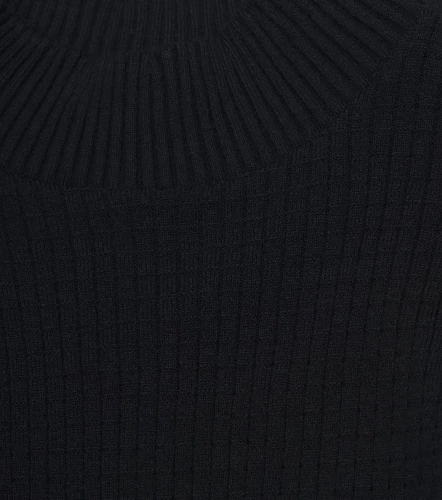 Monica Buzo Tejido Unicolor Cuello Alto UnserNG