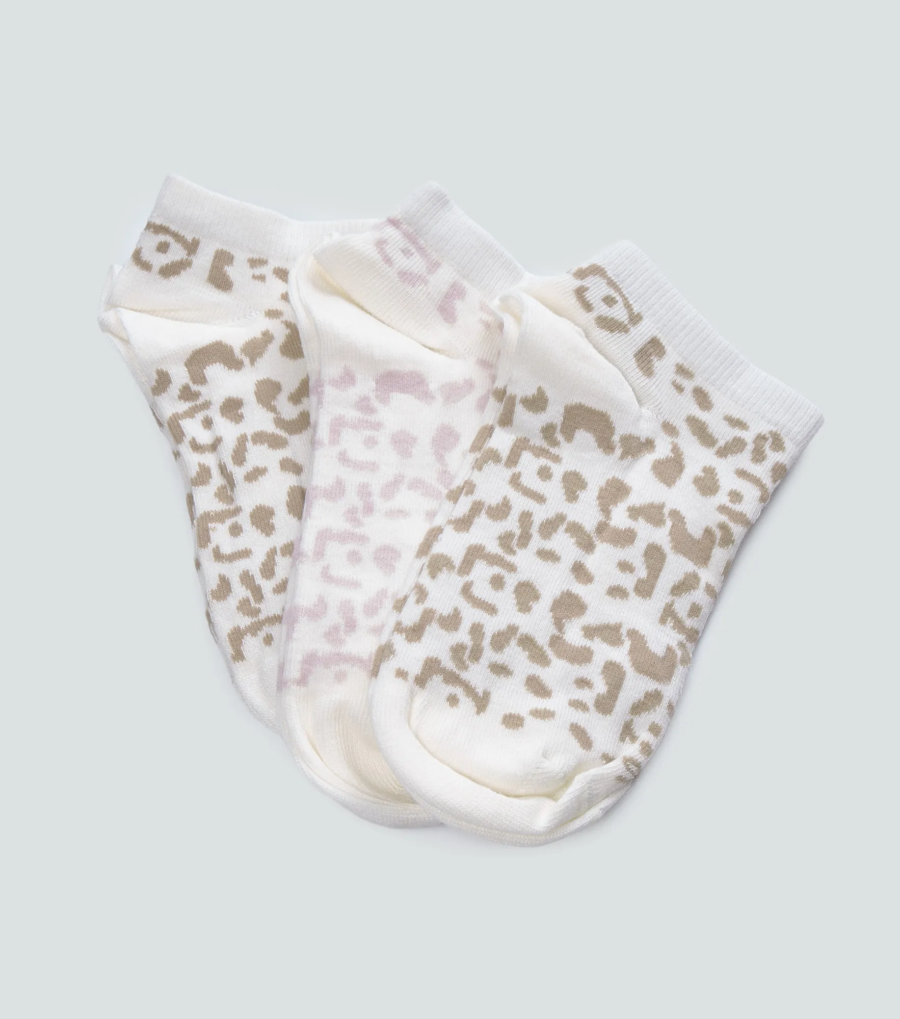 Medias Para Mujer Tripack Tobilleras Tatiana Derek 836043 NU