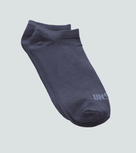 Karl Tripack Unicolor Con Texto UnserCU