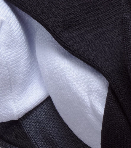 Karl Tripack Unicolor Con Texto UnserCU