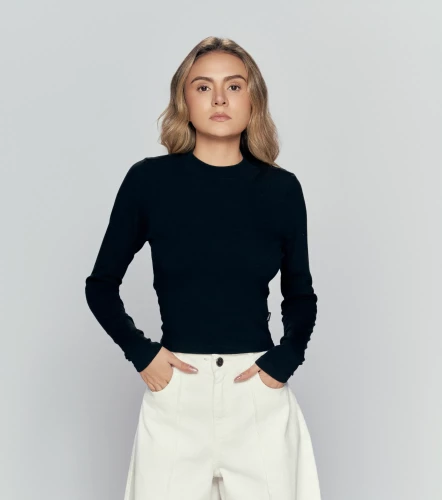 Thali Blusa Manga Larga Slim Fit TyperNG