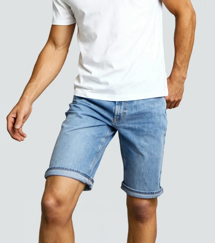 Bermuda Chevignon Denim Tono MedioAZ