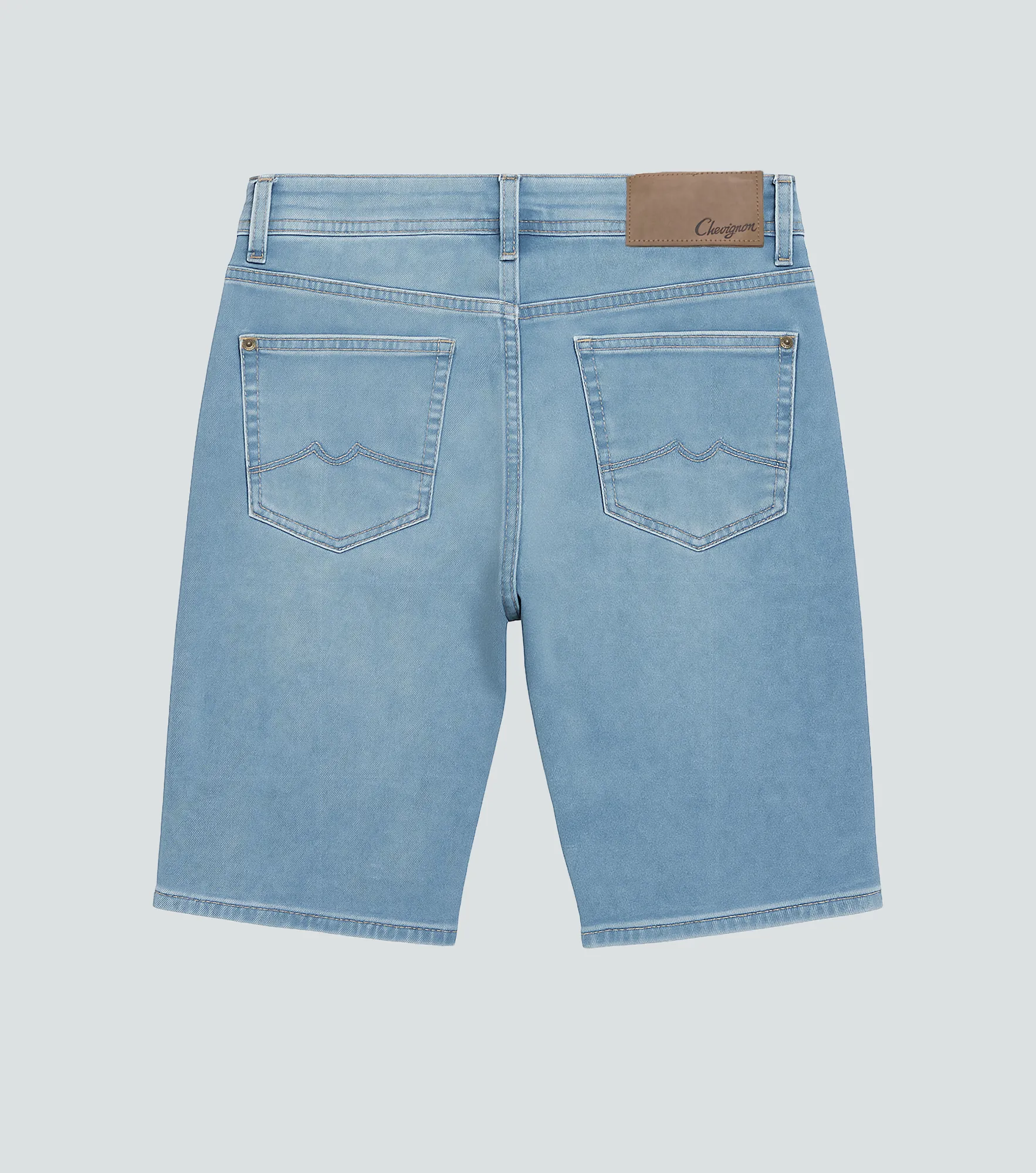 Bermuda Chevignon Denim Tono Medio 132649 AZ