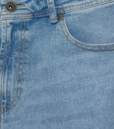 Bermuda Chevignon Denim Tono MedioAZ