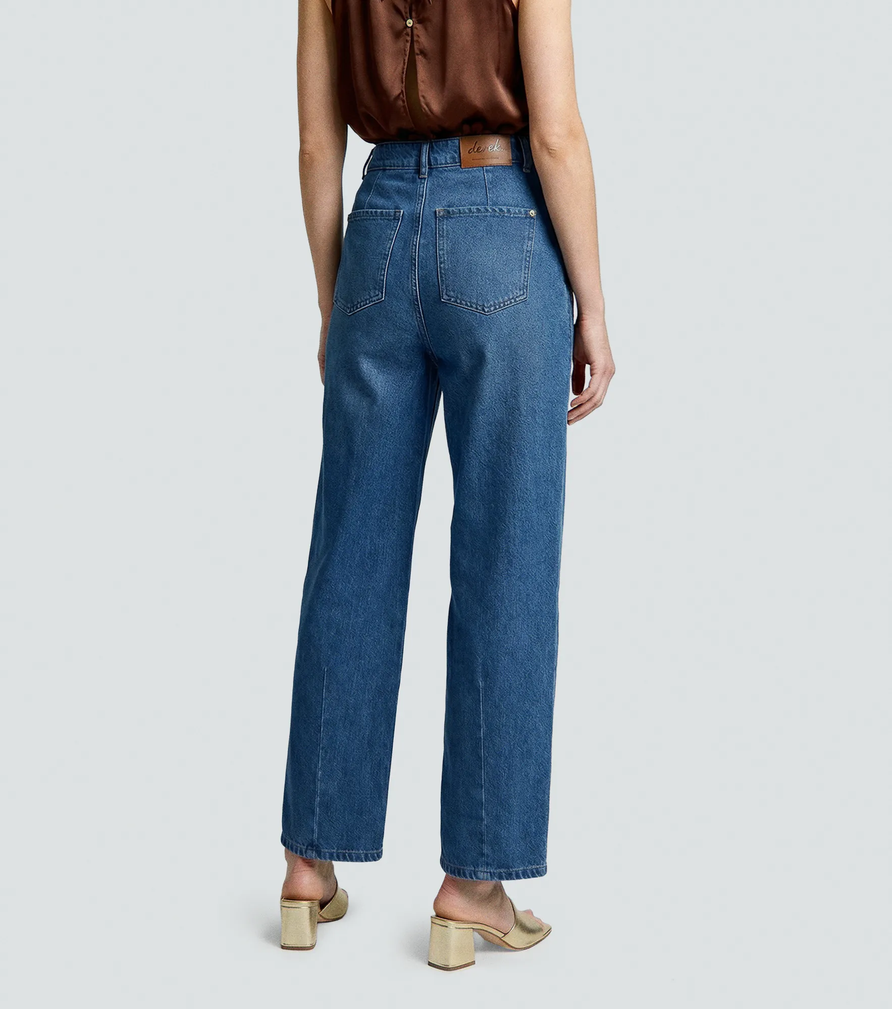 Barcelona Jean Para Mujer Tipo Barril Con Proceso Saray Derek 836289 AZ