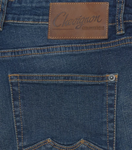 Bermuda Chevignon OscuroAO