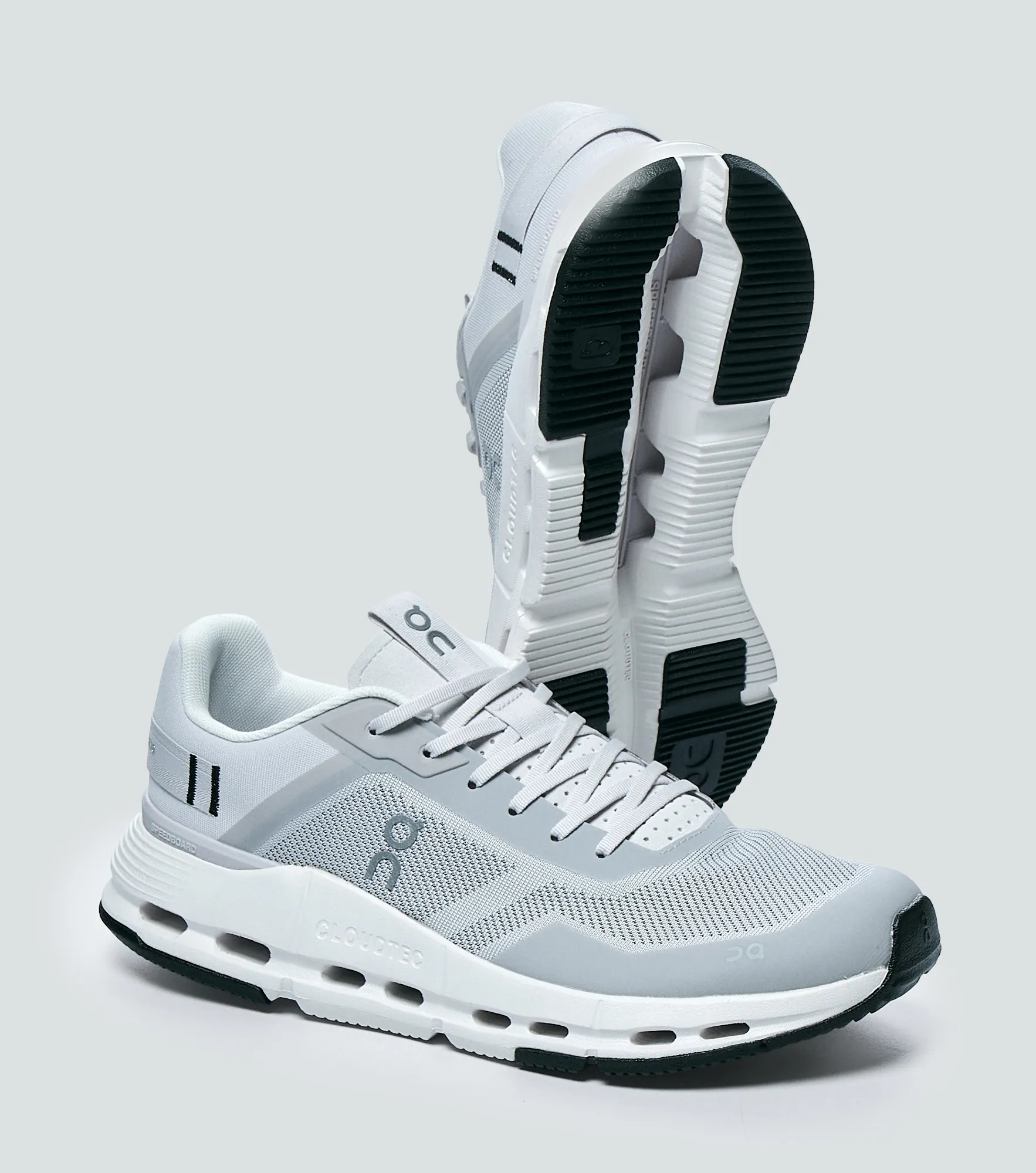 Tenis On Running Cloudnova Form 2 Tt 132862 BL