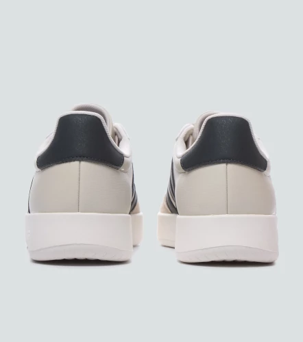 Tenis Adidas BarredaCR