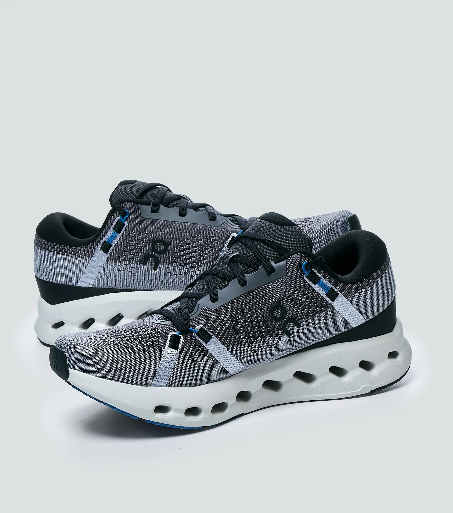 Tenis On Running Cloudsurfer 2 132861 GR