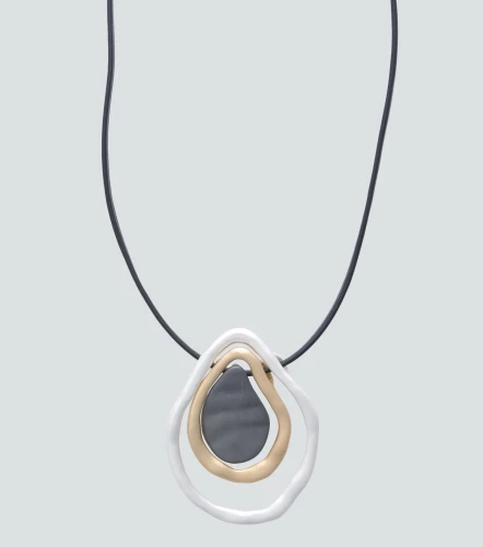 Collar Corto Con Dije Ovalado DerekPT