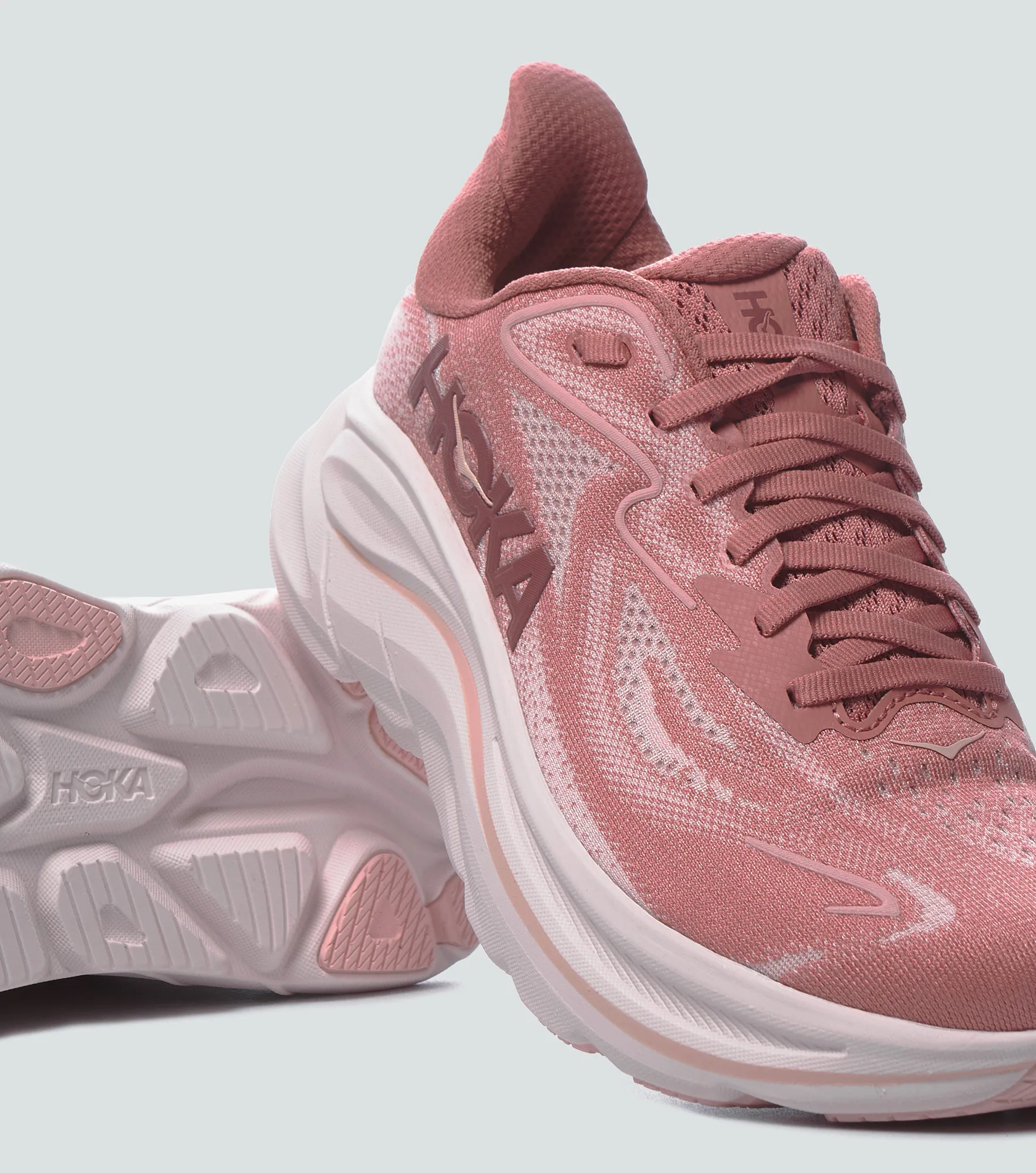 1162031 Bhrs Hoka Tenis W Clifton 10 132608 RR