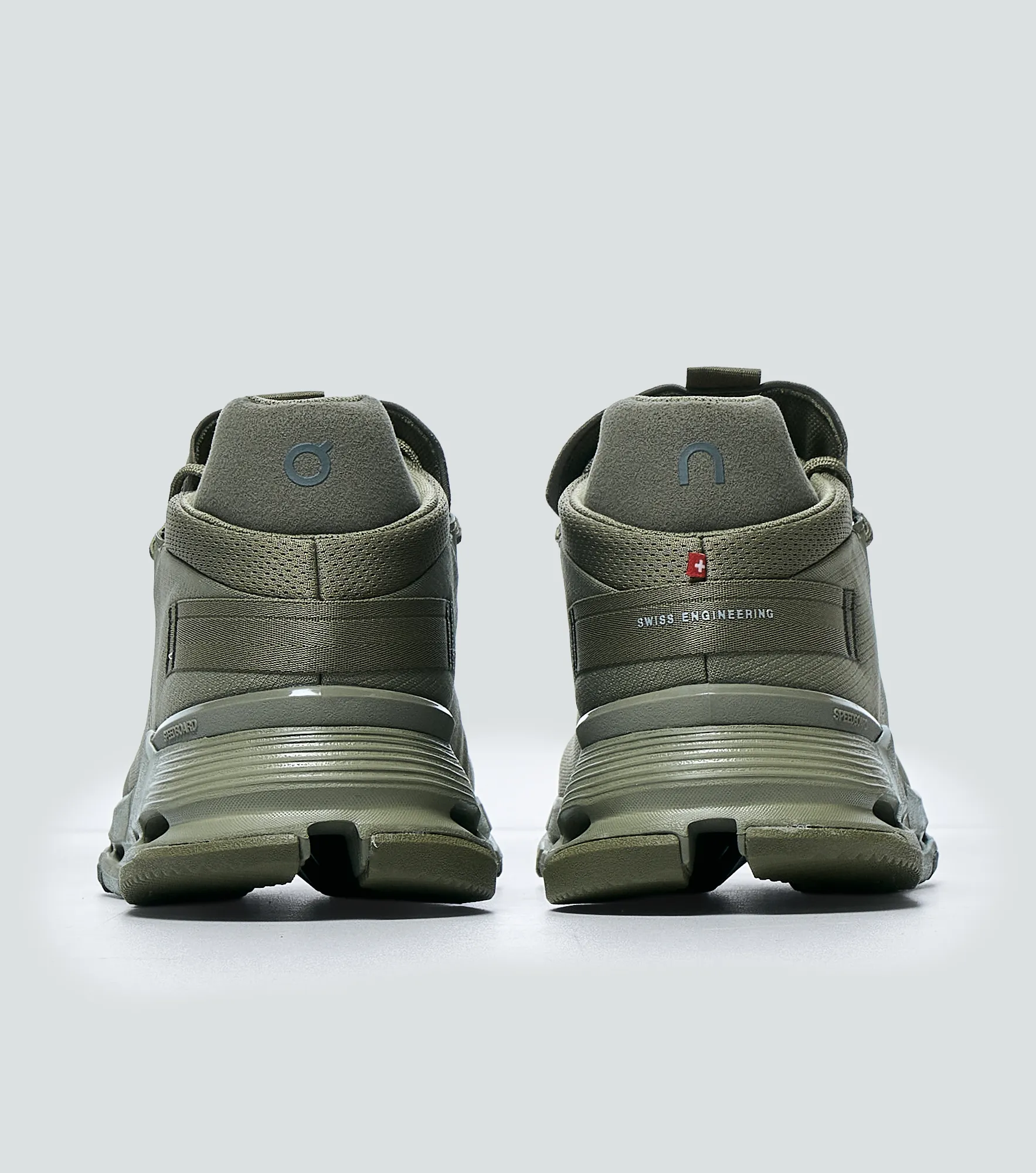 Tenis On Running Cloudnova 2 131661 VD