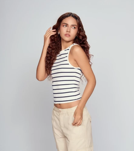 Emiliana Blusa Combinada Manga Sisa Con Bordado UnserBL