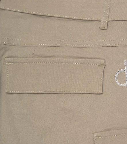 Short Para Mujer Tipo Cargo Unicolor Ivonne DerekKQ