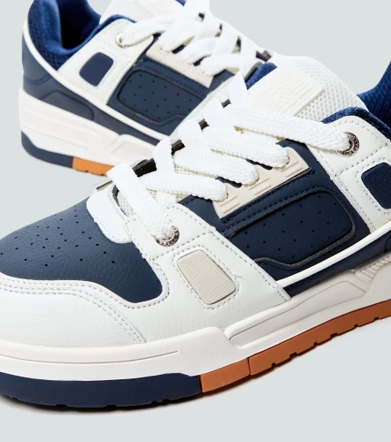 Tenis Con Cordon Ajustable En Material TyperAZ
