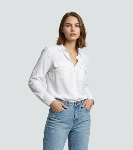 Lesly Blusa Camisera Unicolor Manga Larga Con Bolsillos En DelanteroBL