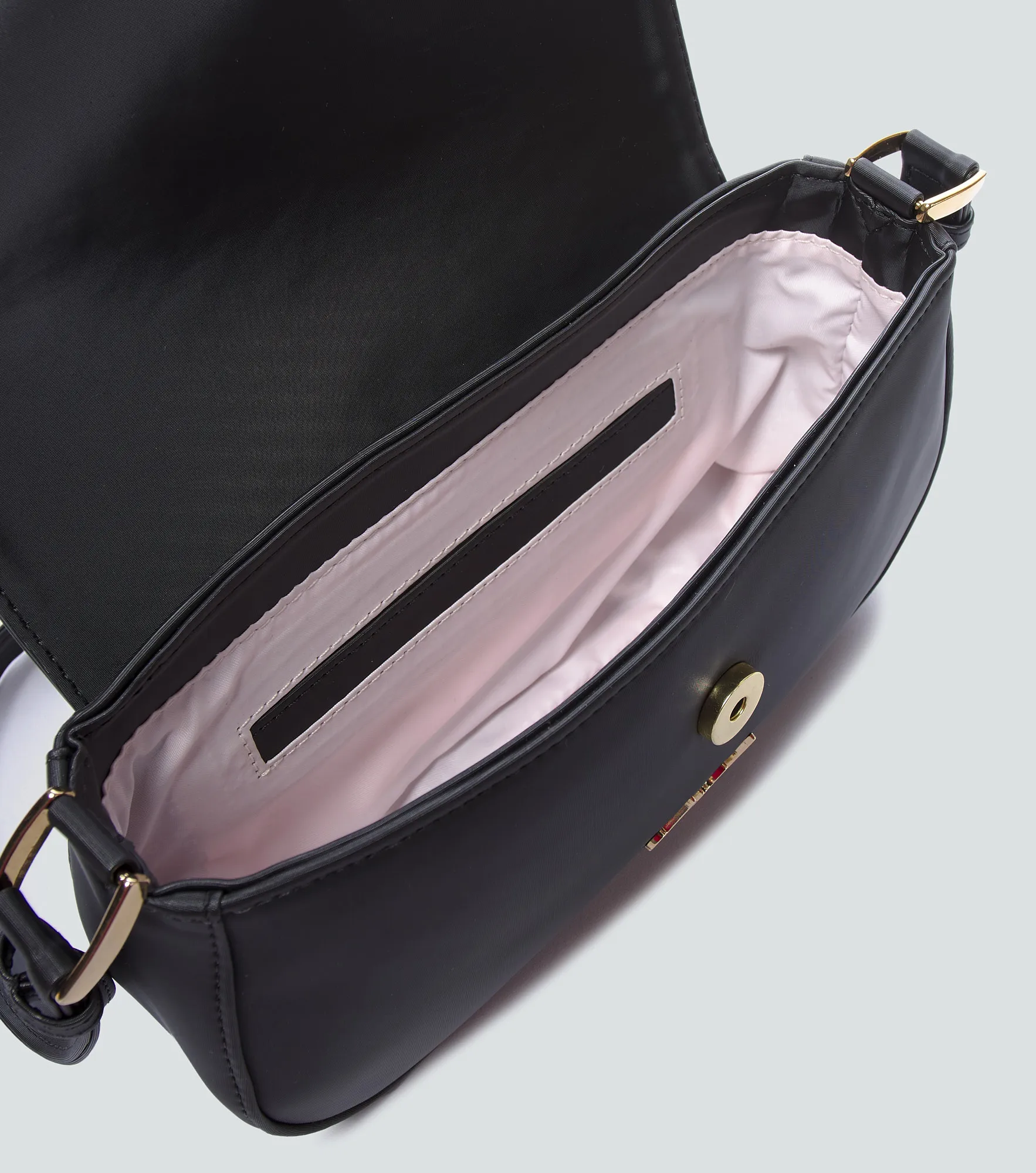 Bolso Para Mujer Unicolor Lucy Derek 838095 NG