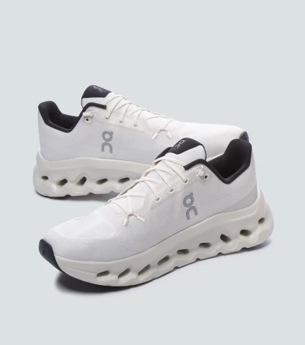 Tenis On Running CloudtiltCR