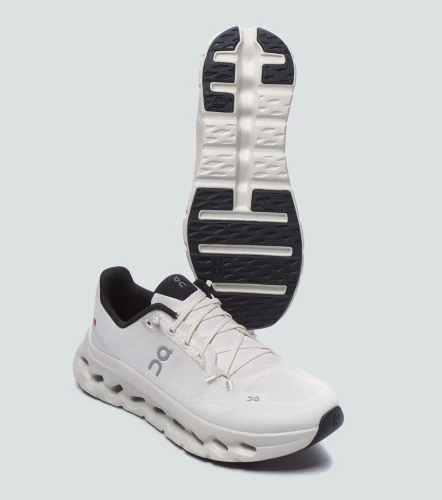 Tenis On Runnning CloudtiltCR