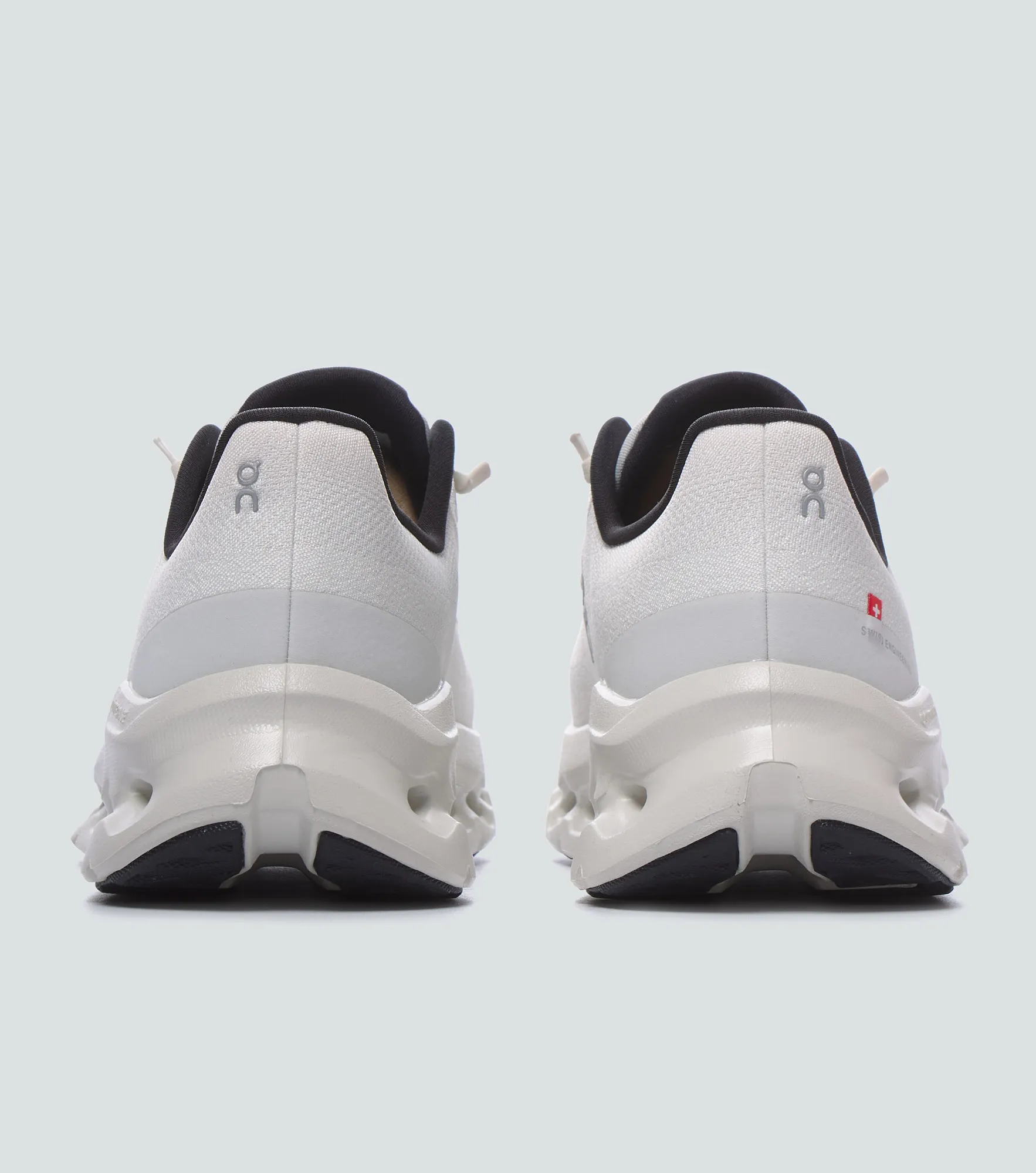 Tenis On Runnning Cloudtilt 133084 CR