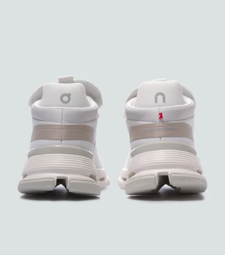 Tenis On Running CloudnovaCR