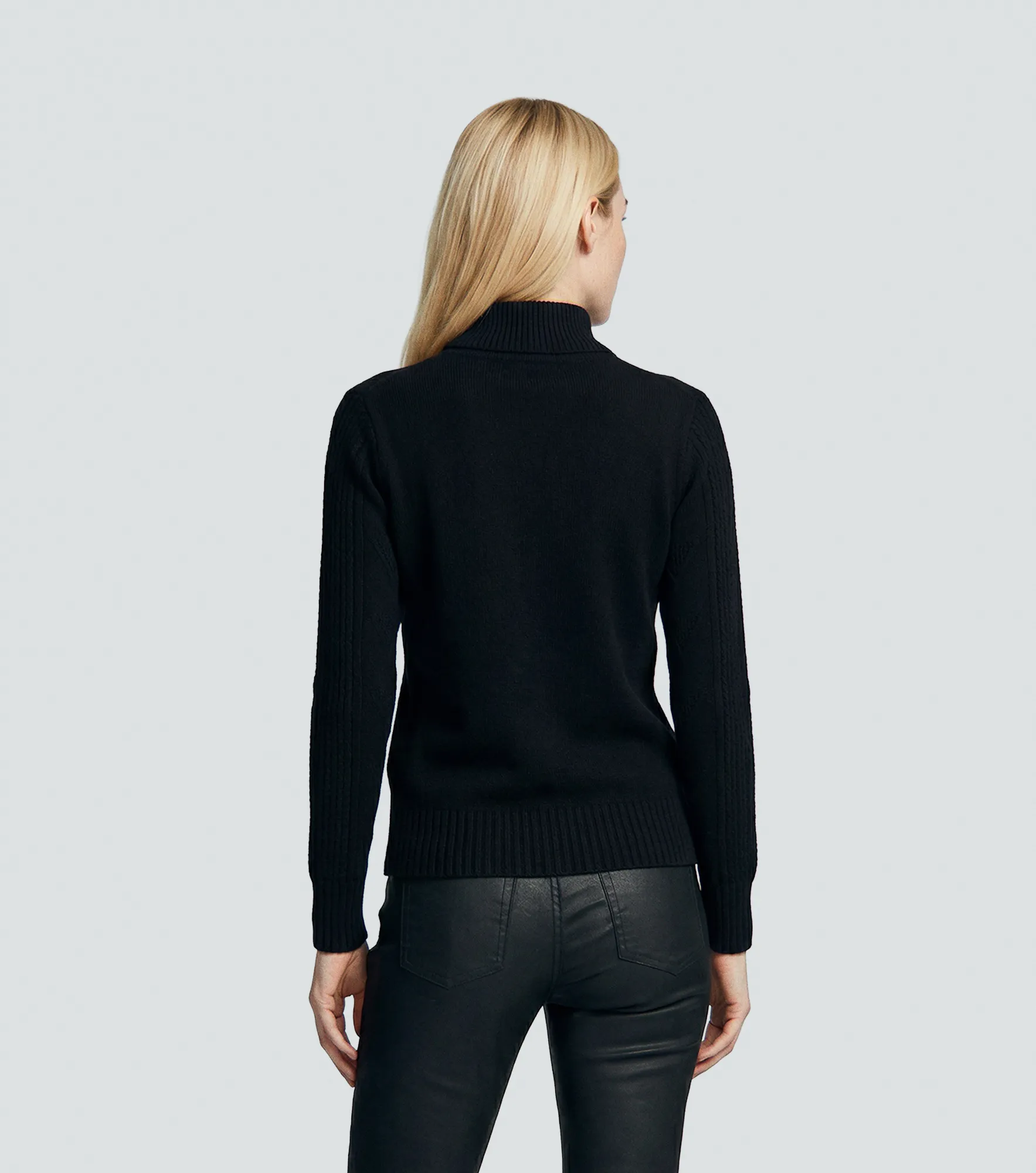 Aleja Buzo Tejido Cuello Alto Unicolor Unser 837861 NG