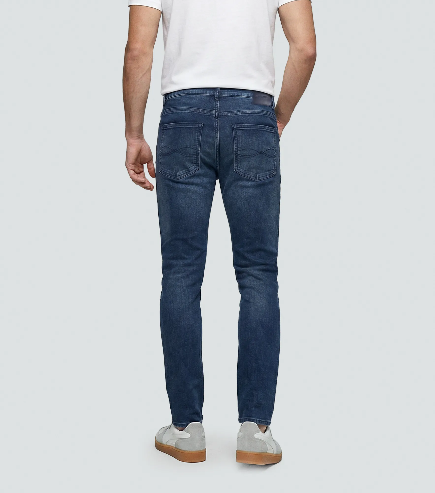 Jean Americanino Skinny Tono Oscuro 133117 AZ