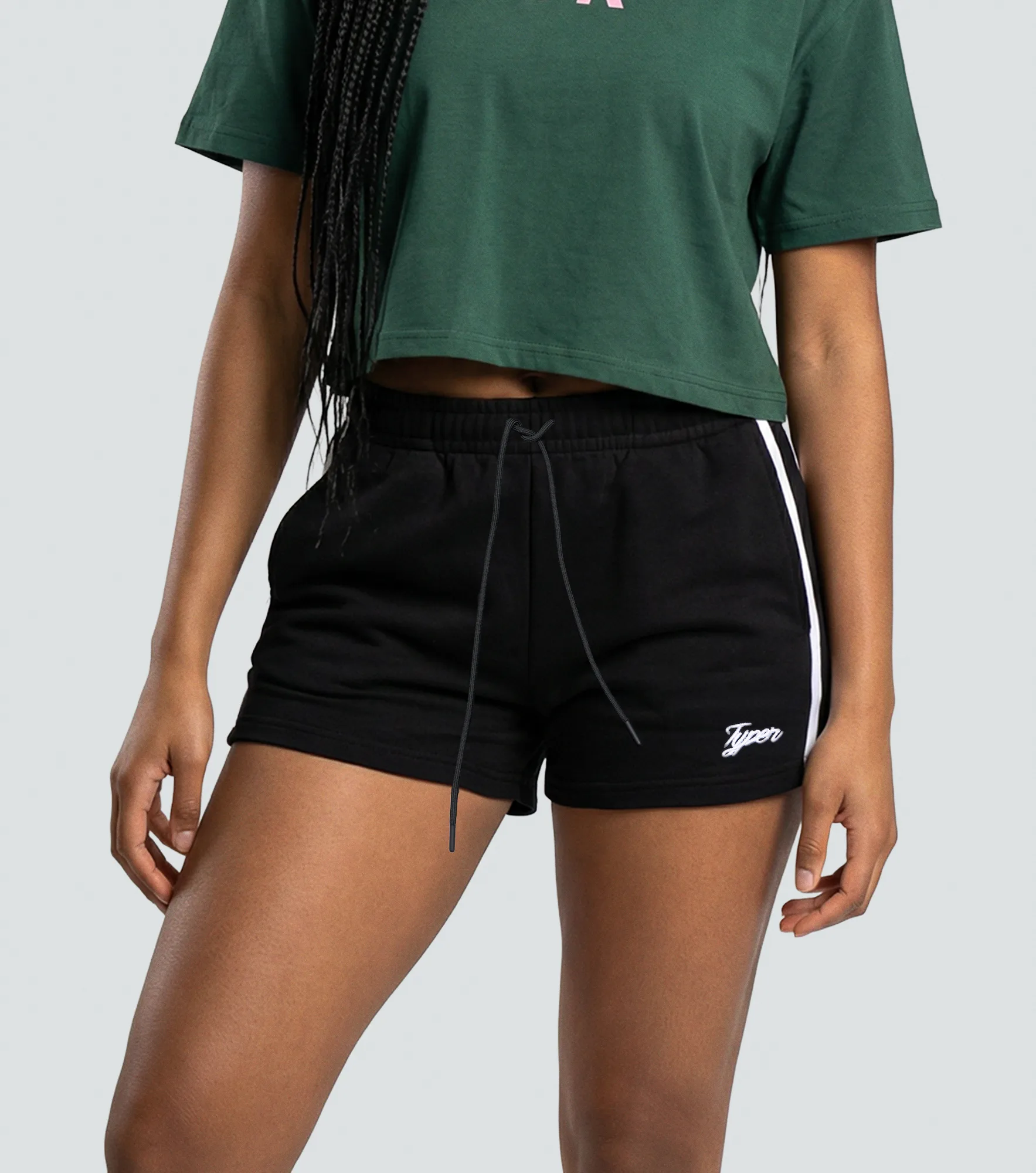 Caro Short Relaxed Con Sesgos En Contraste TyperNG