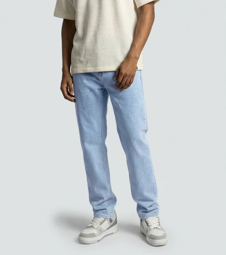 Mad Jean Lose Fit Tono Hielo TyperAZ
