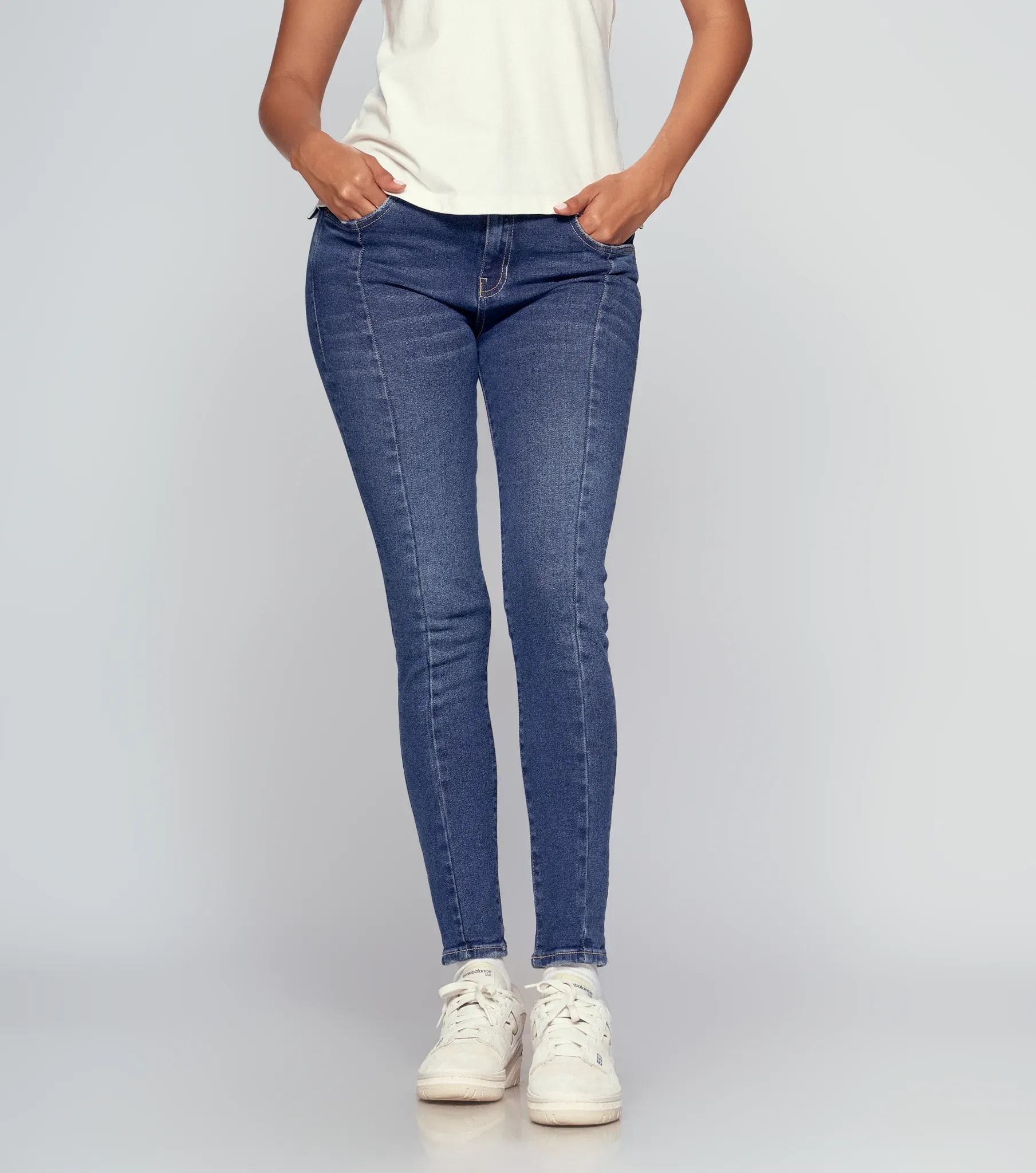Bernes Violet Jean Con Proceso Y Corte Unser 831801 AZ