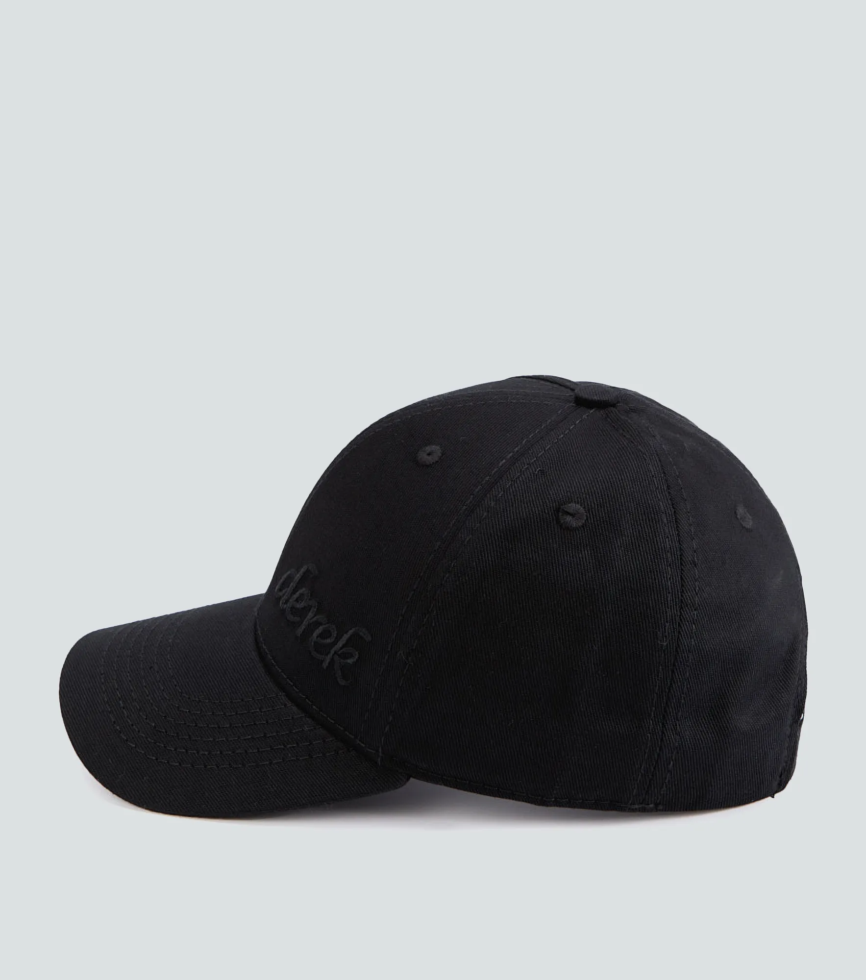 Gorra Unicolor Para Mujer Con Bordado Katia Derek 832474 NG