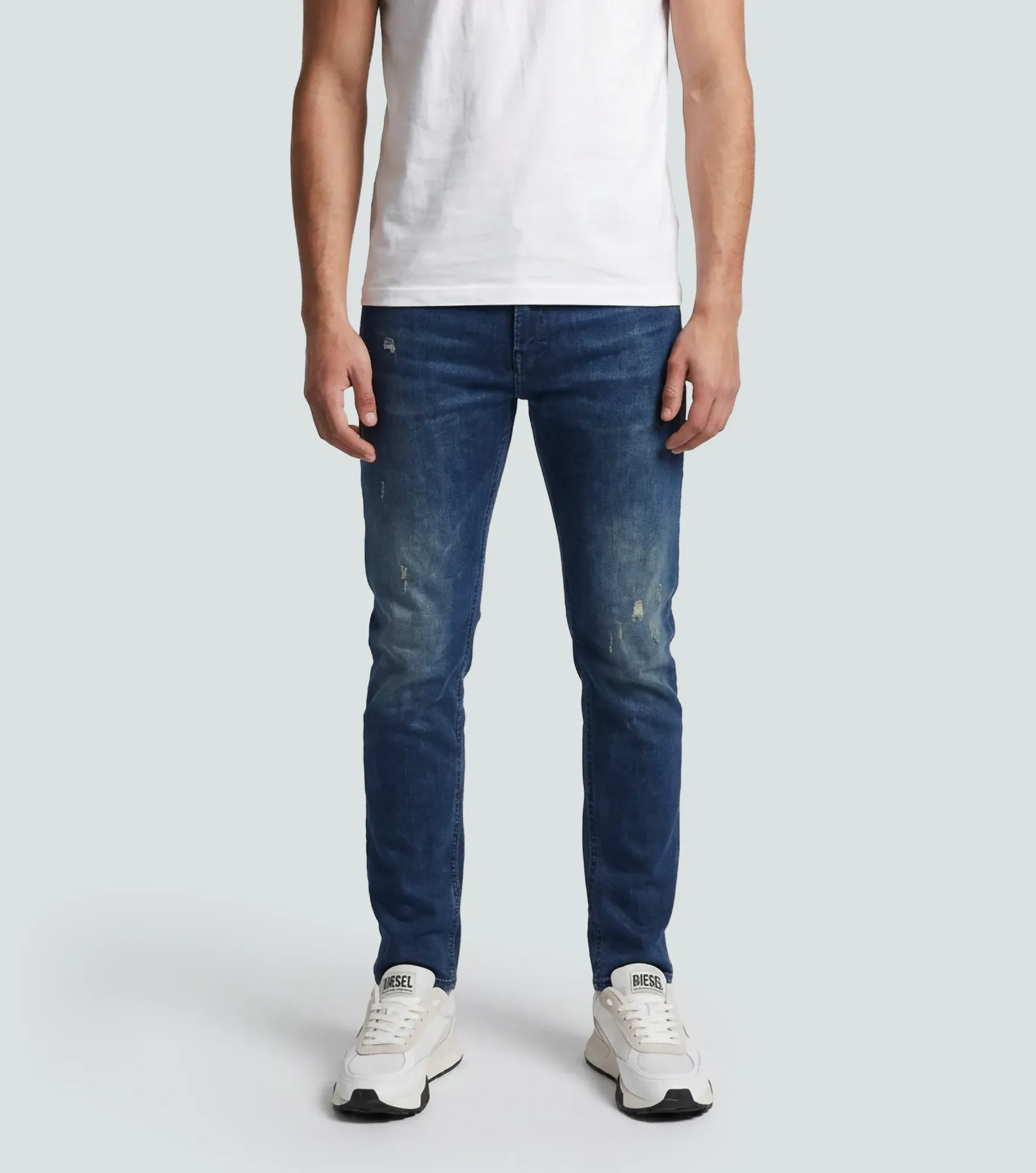 Jean Americanino Skinny Tono Oscuro 133117 AZ
