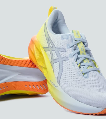 Tenis Asics Novablast 5AZ