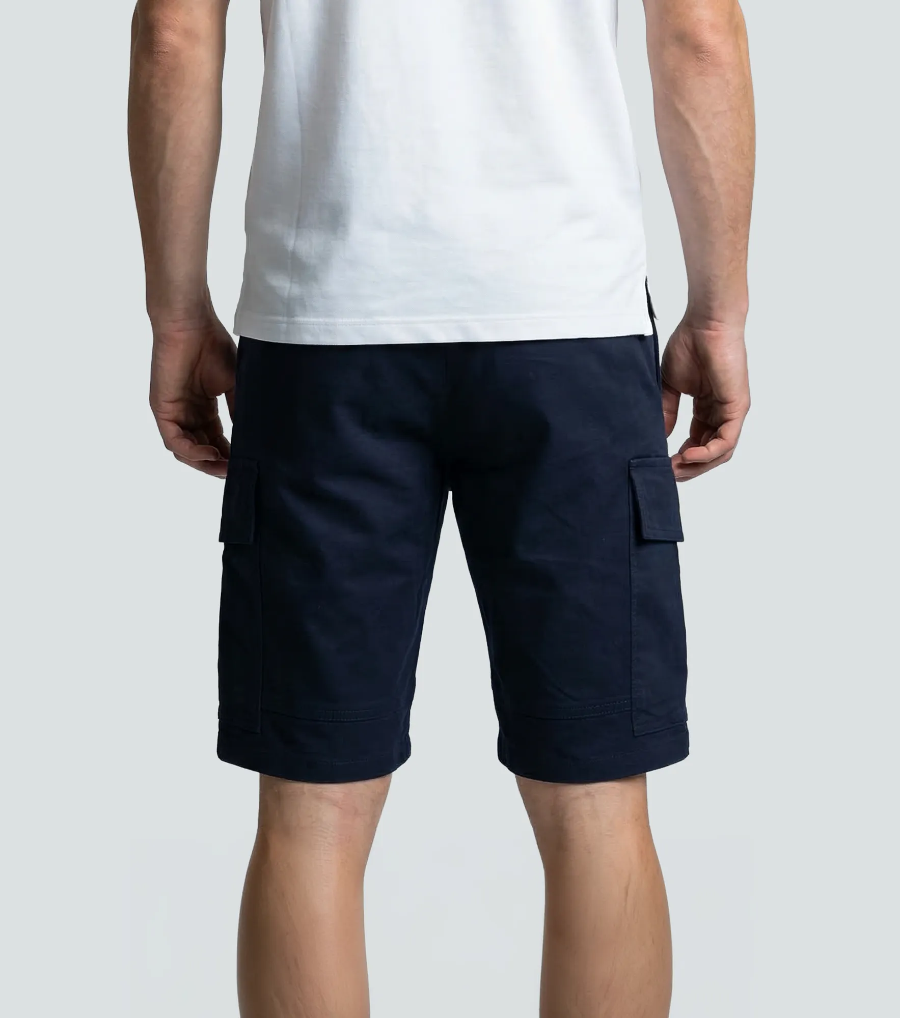 Hugo Bermuda Cargo Unicolor Unser 836212 AZ