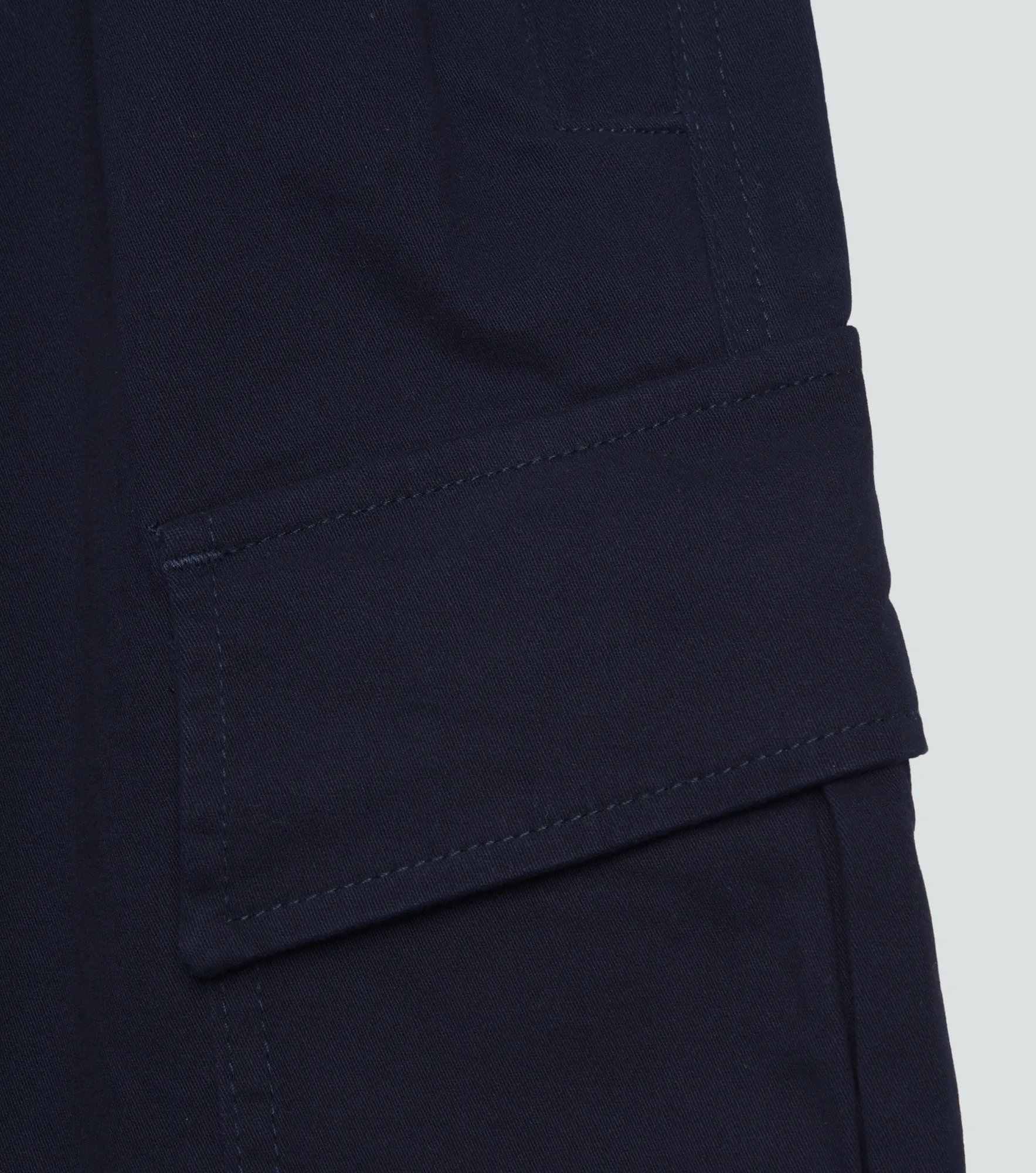 Hugo Bermuda Cargo Unicolor Unser 836212 AZ