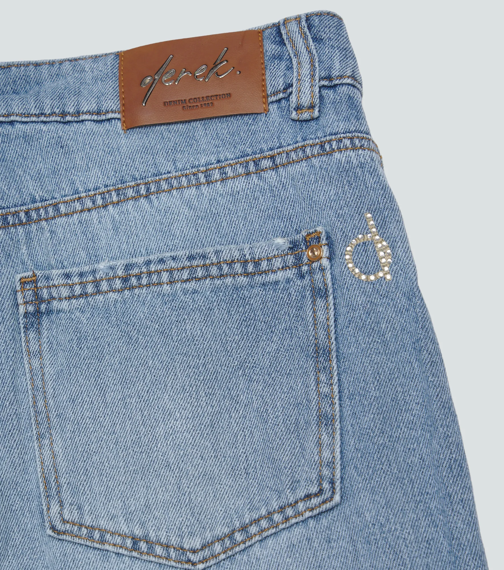 Praga Jean Para Mujer Con Cortes Jennie Derek 837361 AZ