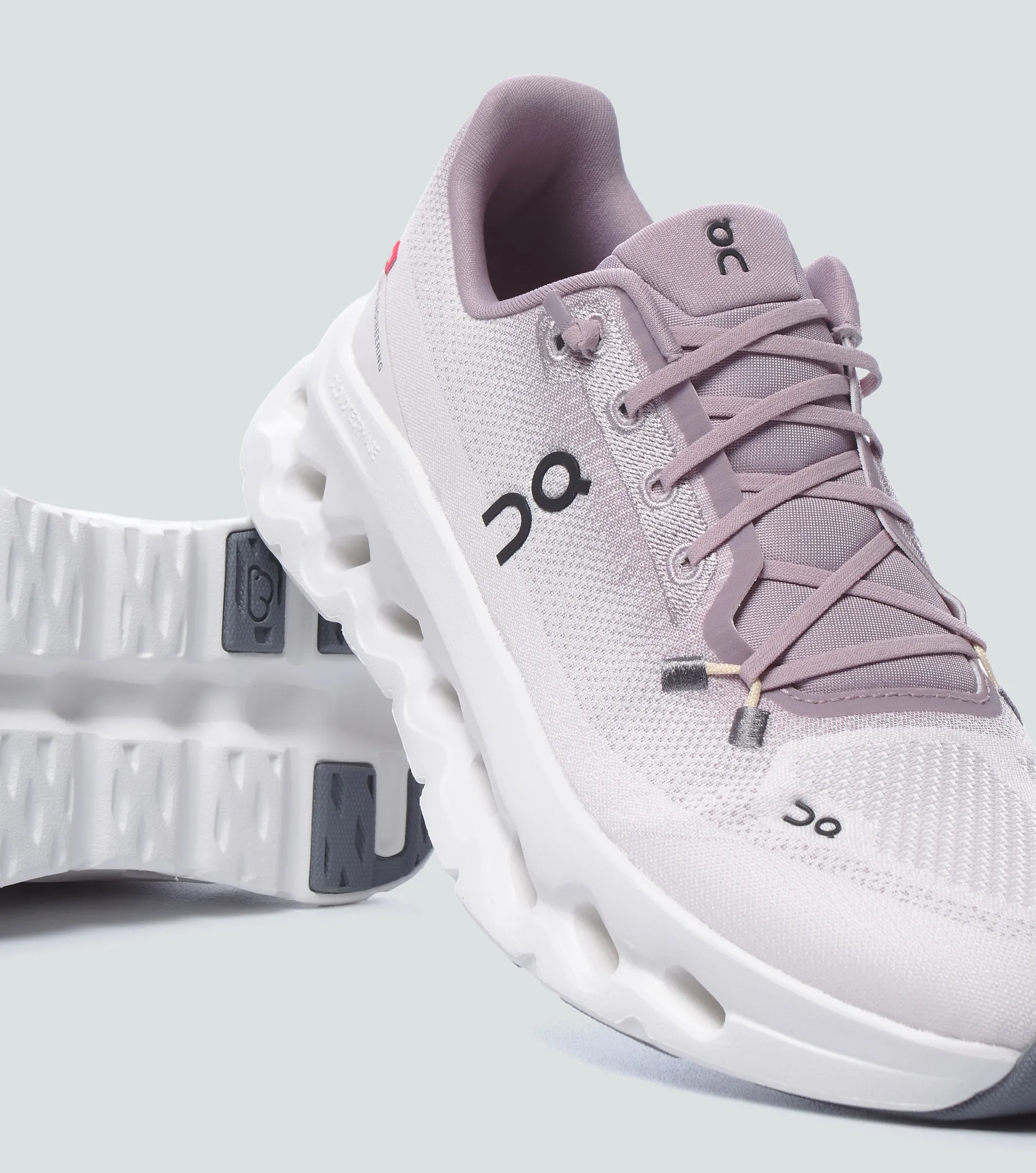 Tenis On Running Cloud 6 Versa 133245 BL