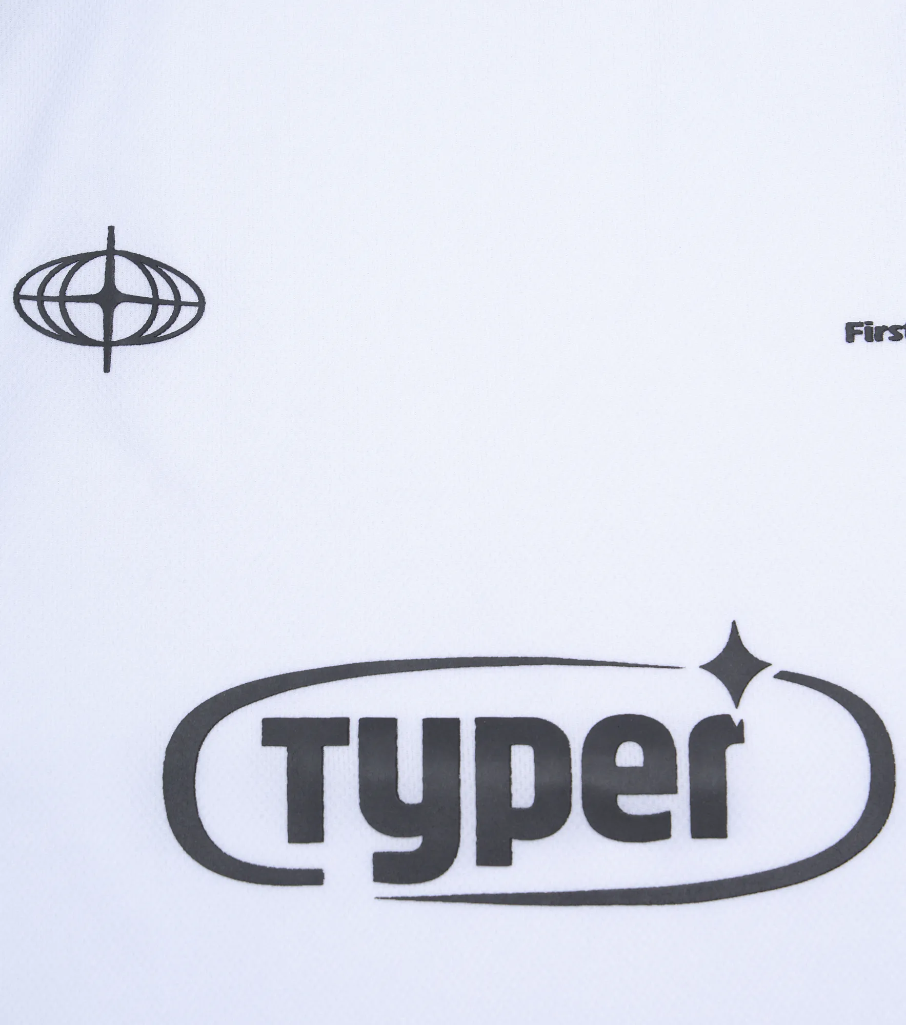 Ava T Shirt Oversize Con Estampado Typer 837565 BL