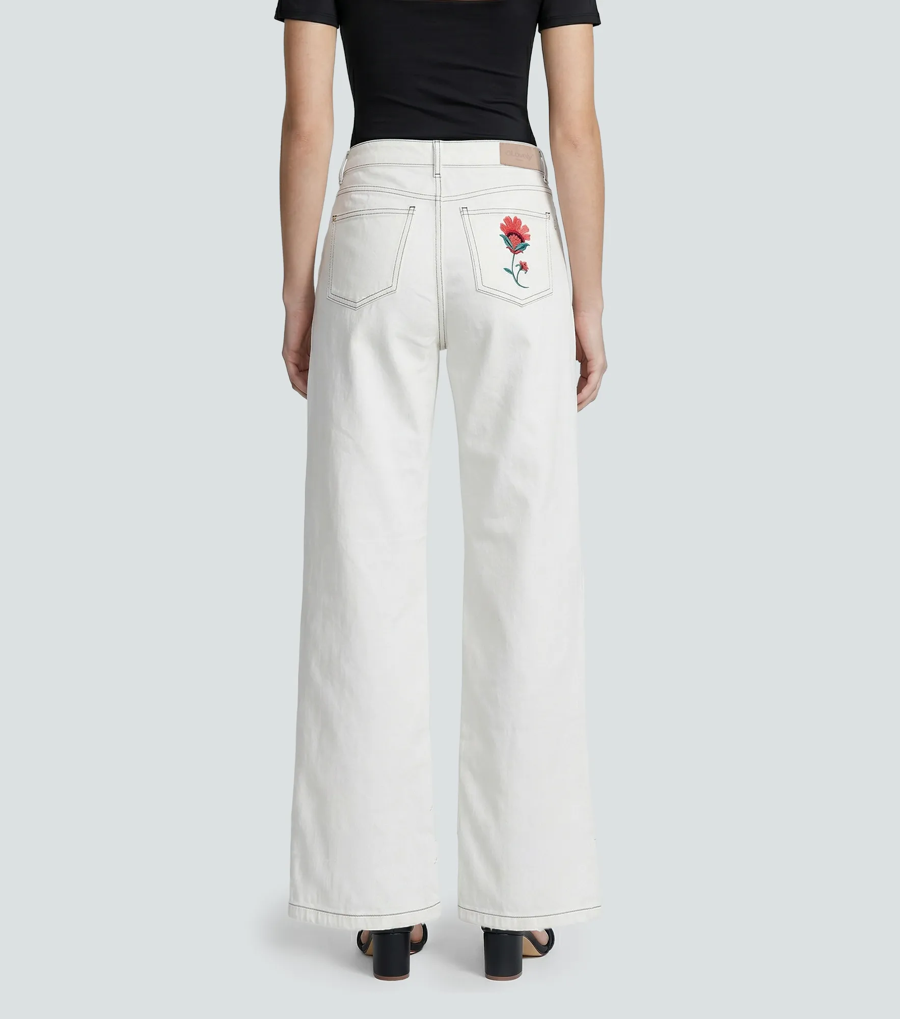 Jean Para Mujer Bloom Con Costuras En Contraste 837782 BH