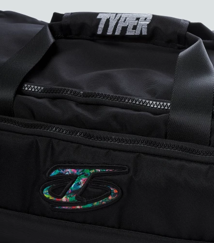 Carter Morral Sport Con Apliques Bordados TyperNG